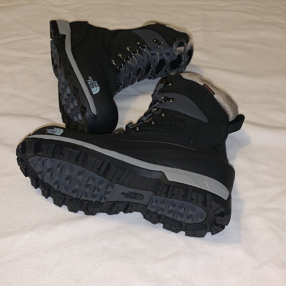 The North Face Womens Chilkat 400 Boots TNF Black - Picture 4 of 11